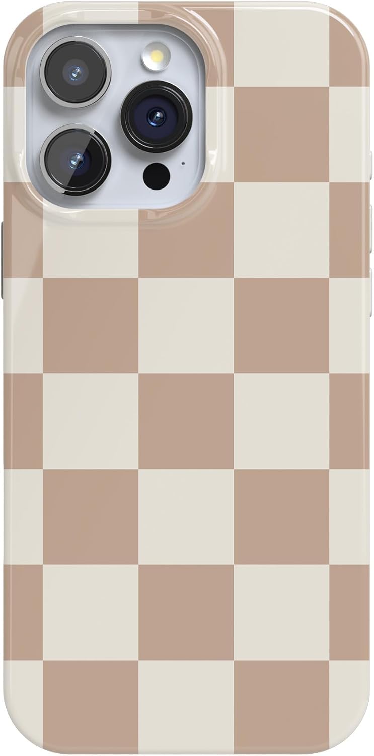 Casely iPhone 16 Pro Case | Clubhouse | Golden on the Green | Compatible with MagSafe | Classic Ultra Thin Design