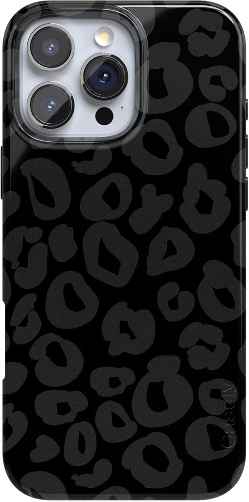 Casely iPhone 16 Pro Case | Clubhouse | Golden on the Green | Compatible with MagSafe | Classic Ultra Thin Design