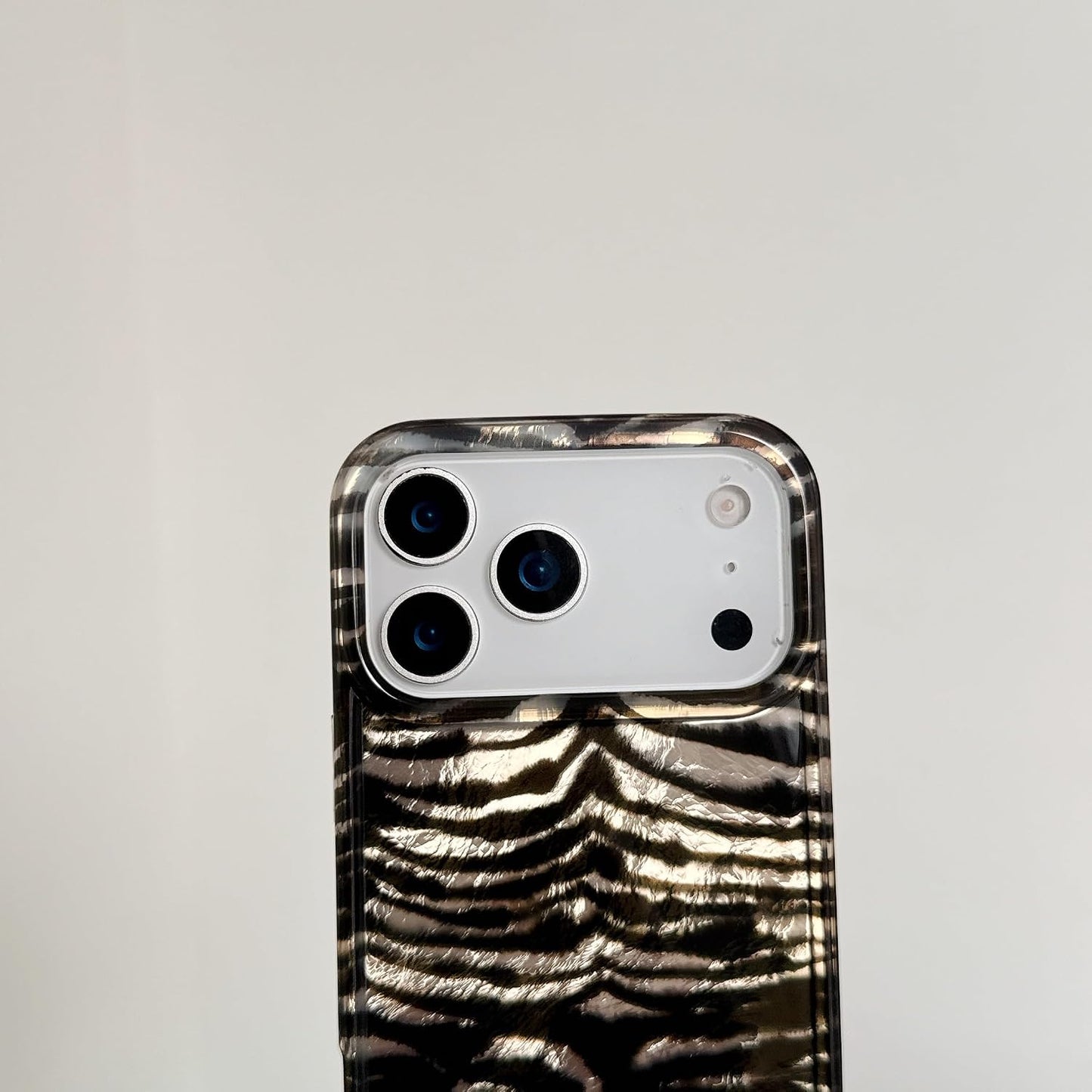 for iPhone 17 Pro Glitter Leopard Print Phone Case, Sparkly Cheetah Animal Pattern Clear Soft TPU Shockproof Protective Cover for Women Girls (Zebra Stripe, for iPhone 17 Pro)