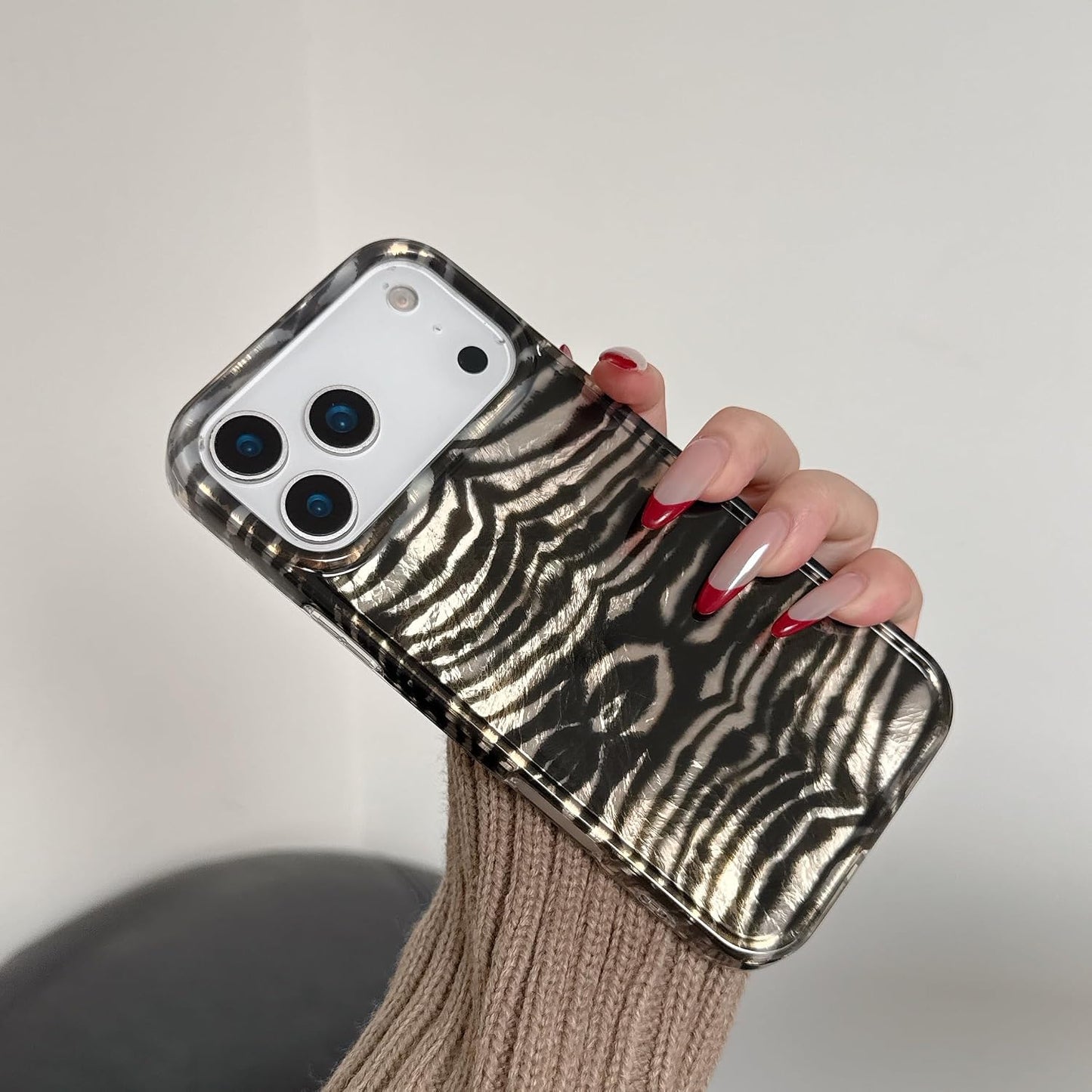 for iPhone 17 Pro Glitter Leopard Print Phone Case, Sparkly Cheetah Animal Pattern Clear Soft TPU Shockproof Protective Cover for Women Girls (Zebra Stripe, for iPhone 17 Pro)